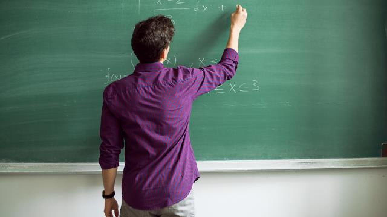 Temmuz’da öğretmenlerin ek ders ücretine %15 zam bekleniyor