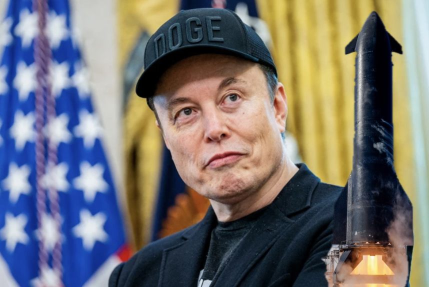 Elon Musk: Starship, Ay’a Astronot Taşıyan NASA Roketinden Üç Kat Güçlü Olacak